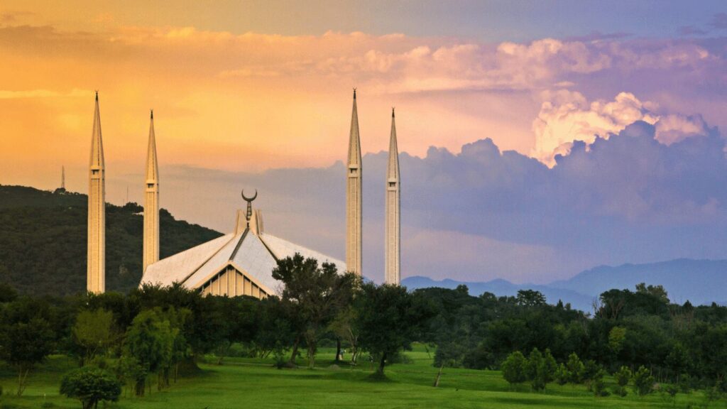 faisal mosque